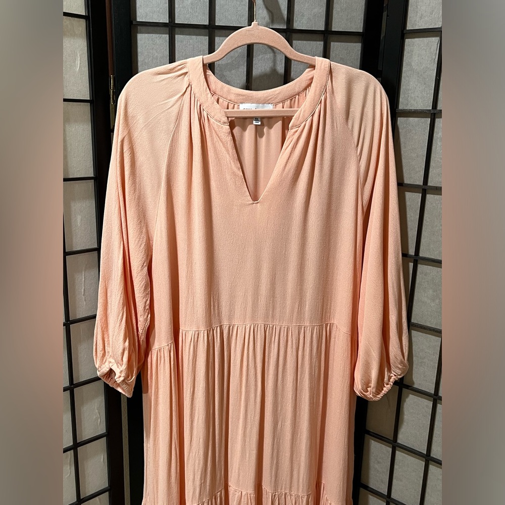 GIBSON LATIMER Peach Tiered V-Neck QUARTER LENGTH Sleeve Dress WOMEN SIZE XXL
